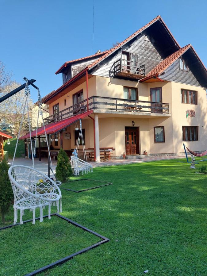 Pensiunea Mariana برانْ المظهر الخارجي الصورة